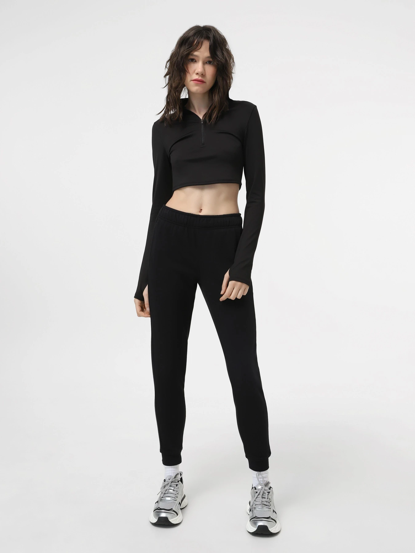 Штани Asics Big Logo Sweat модель 2032A982-001 Штани Asics Big Logo Sweat модель 2032A982-001 Фото