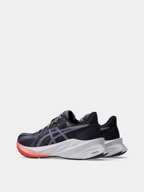 Кроссовки Asics DYNABLAST 5 модель 1012B776-500 Фото