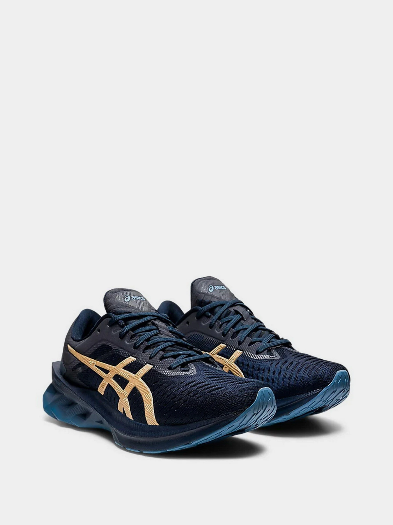 Кроссовки Asics NOVABLAST модель 1012A584-401 Кроссовки Asics NOVABLAST модель 1012A584-401 Фото