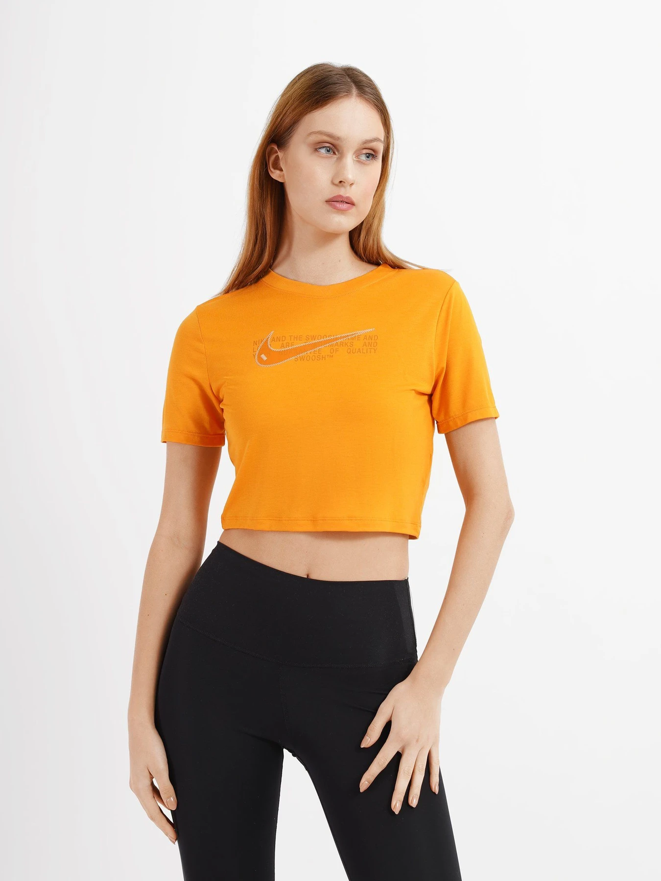 Футболки и поло NIKE Sportswear модель DN5798-738 Футболки и поло NIKE Sportswear модель DN5798-738 Фото