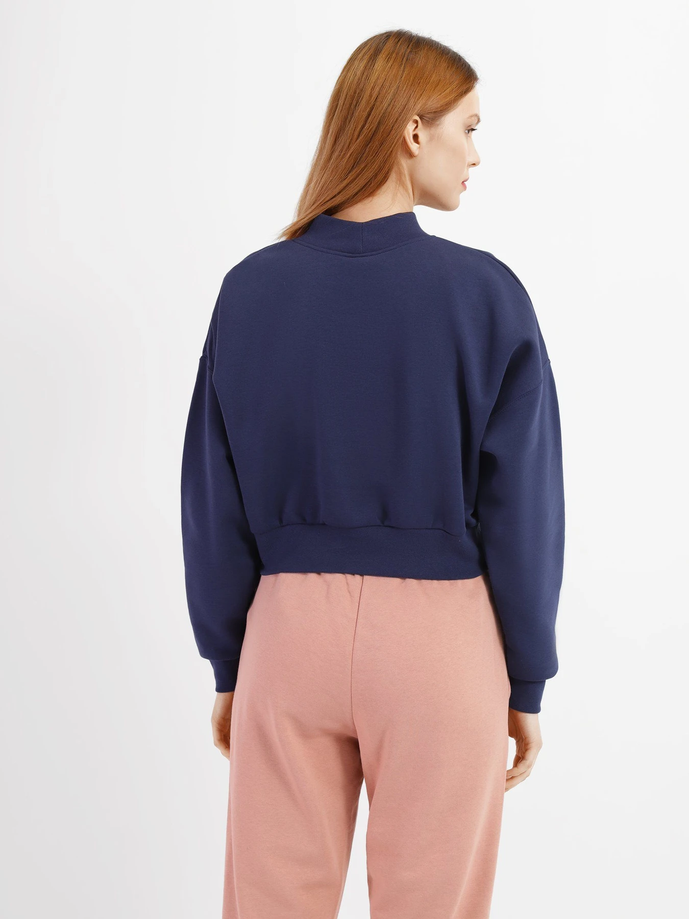 Худи и свитшоты NIKE Essentials Fleece модель DQ5385-410 Худи и свитшоты NIKE Essentials Fleece модель DQ5385-410 Фото