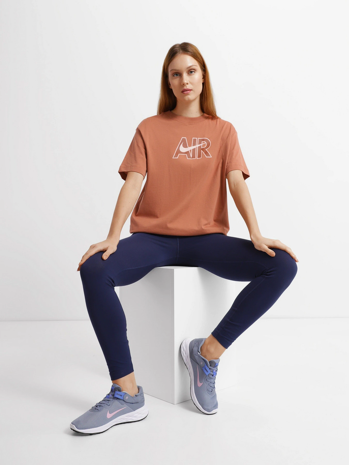 Штани NIKE GFX модель DQ6038-410 Фото