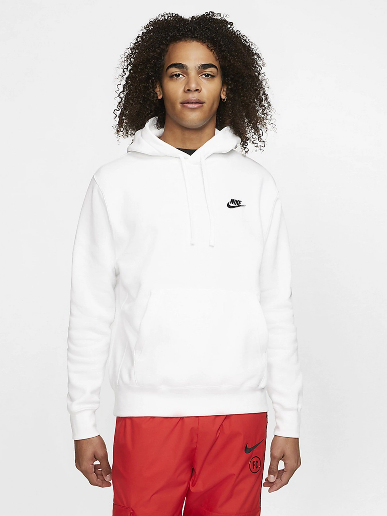 Худі та світшоти NIKE NSW CLUB модель BV2654-100 Худі та світшоти NIKE NSW CLUB модель BV2654-100 Фото
