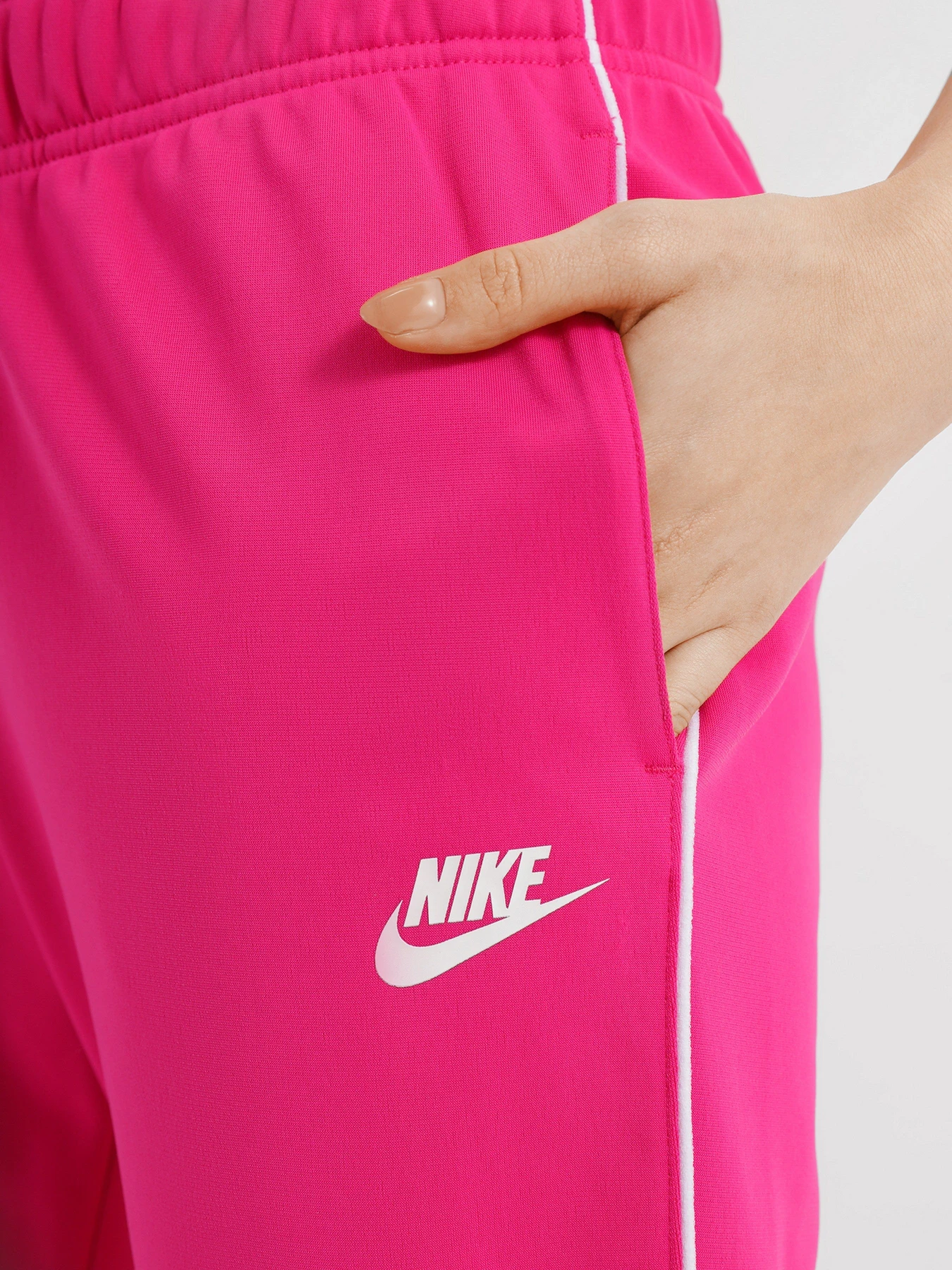 Костюми NIKE Sportswear Essential модель DD5860-621 Костюми NIKE Sportswear Essential модель DD5860-621 Фото