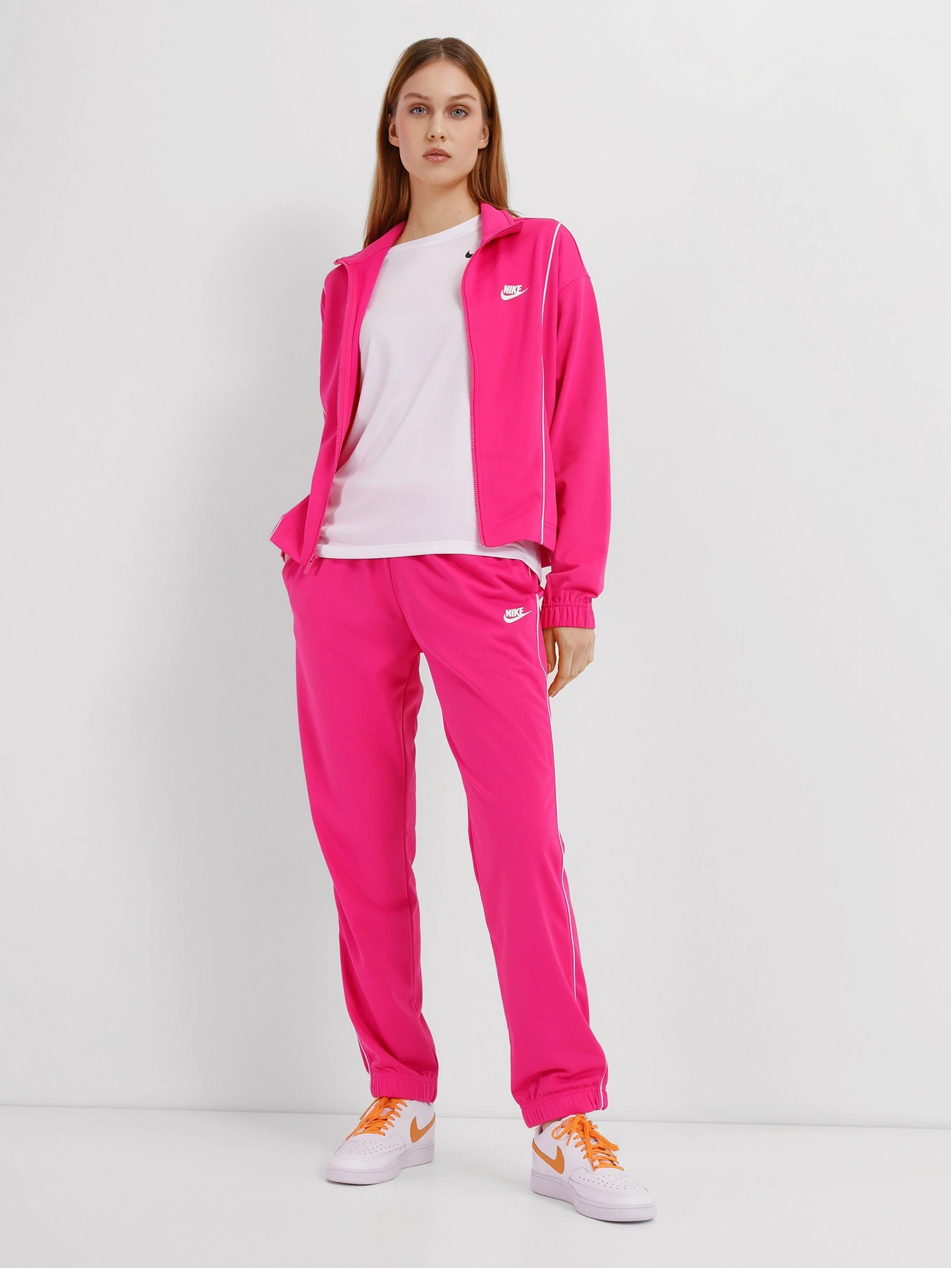 Костюми NIKE Sportswear Essential модель DD5860-621 Костюми NIKE Sportswear Essential модель DD5860-621 Фото