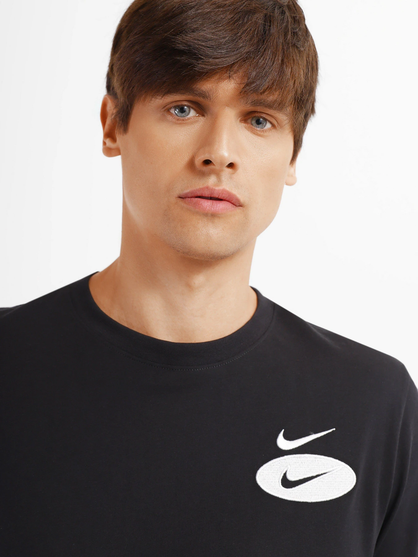 Футболки і поло NIKE Sportswear Swoosh League модель DM6341-010 Футболки і поло NIKE Sportswear Swoosh League модель DM6341-010 Фото
