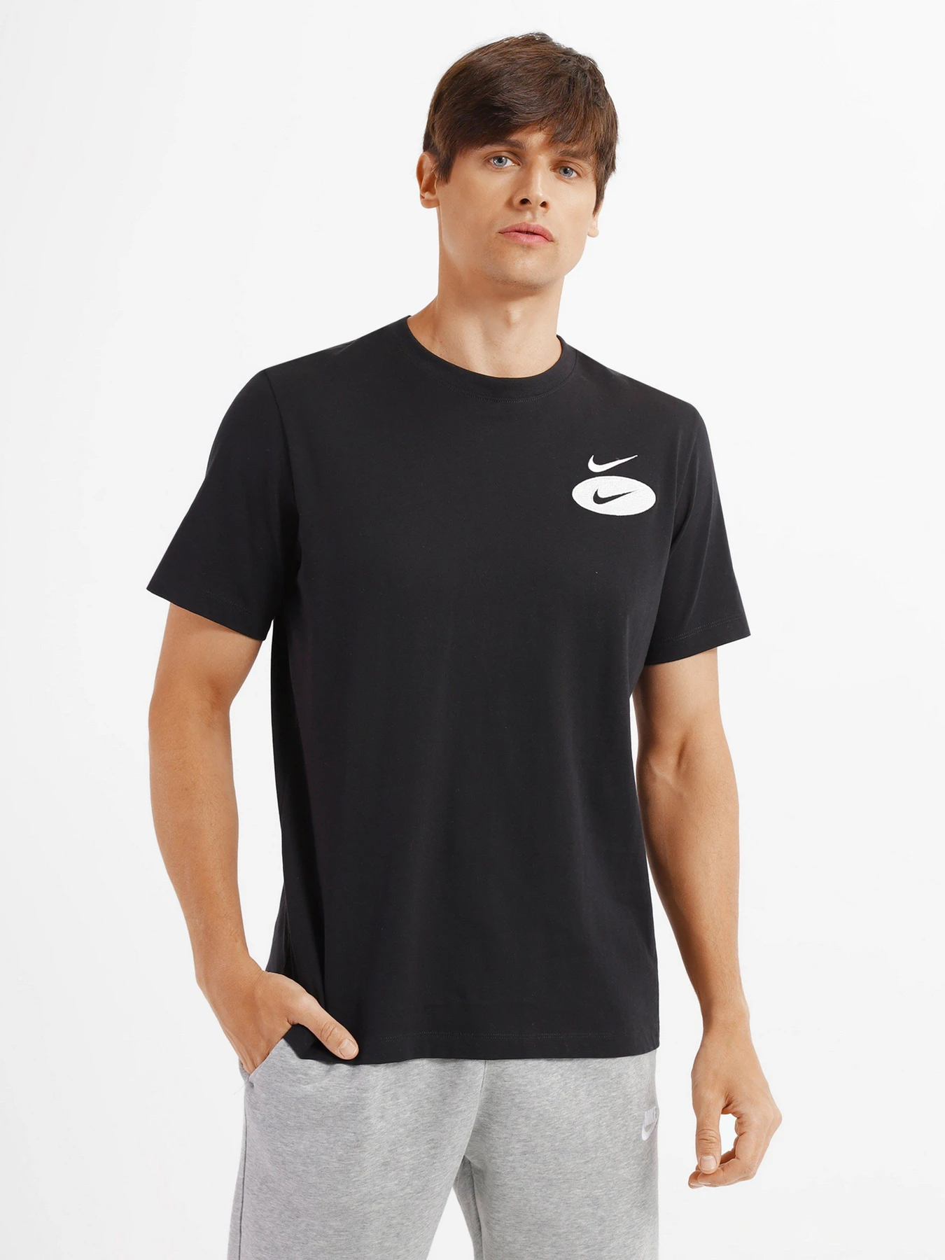 Футболки і поло NIKE Sportswear Swoosh League модель DM6341-010 Футболки і поло NIKE Sportswear Swoosh League модель DM6341-010 Фото