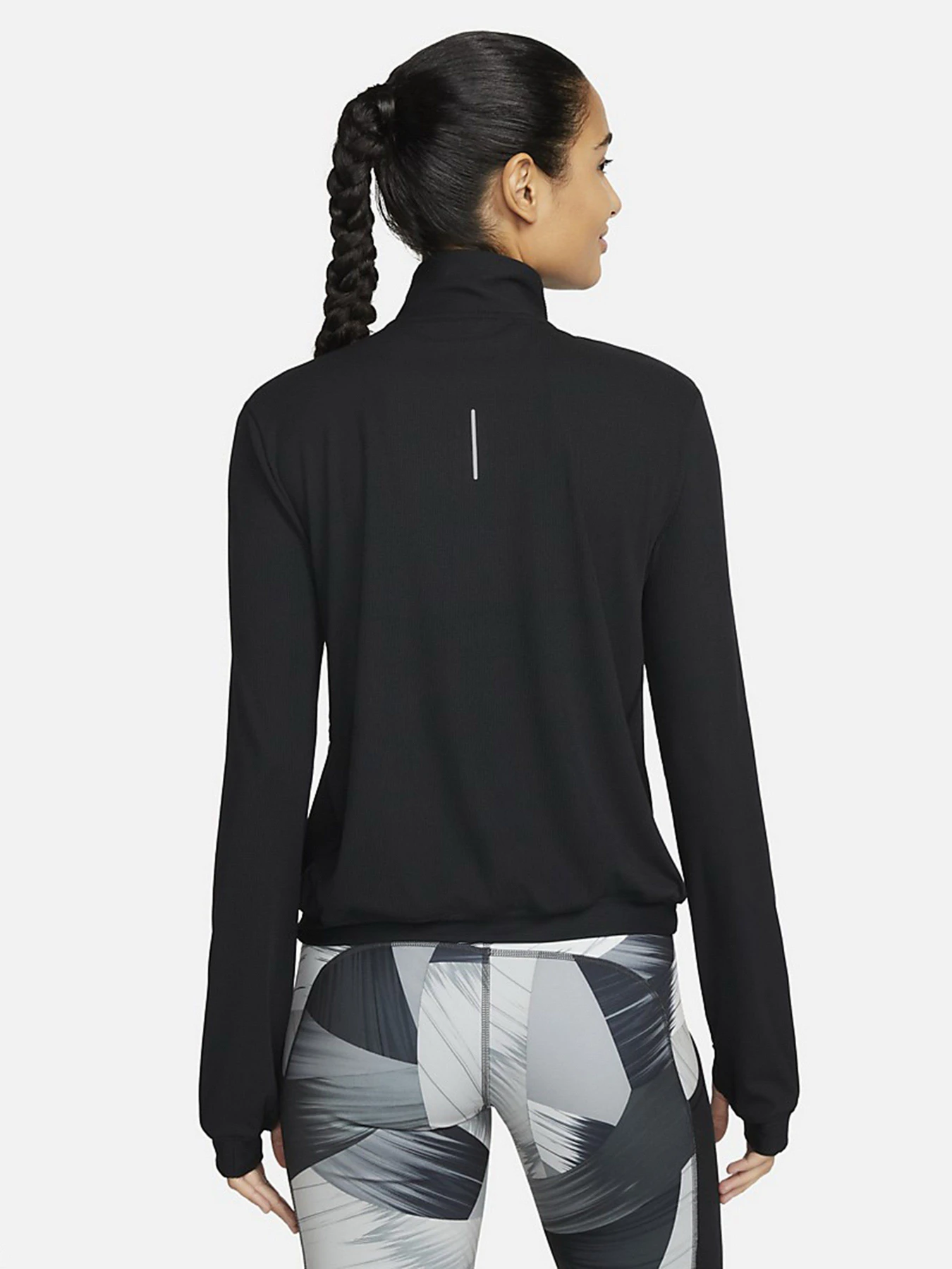 Худи и свитшоты NIKE Dri-FIT Element модель DM7365-010 Худи и свитшоты NIKE Dri-FIT Element модель DM7365-010 Фото