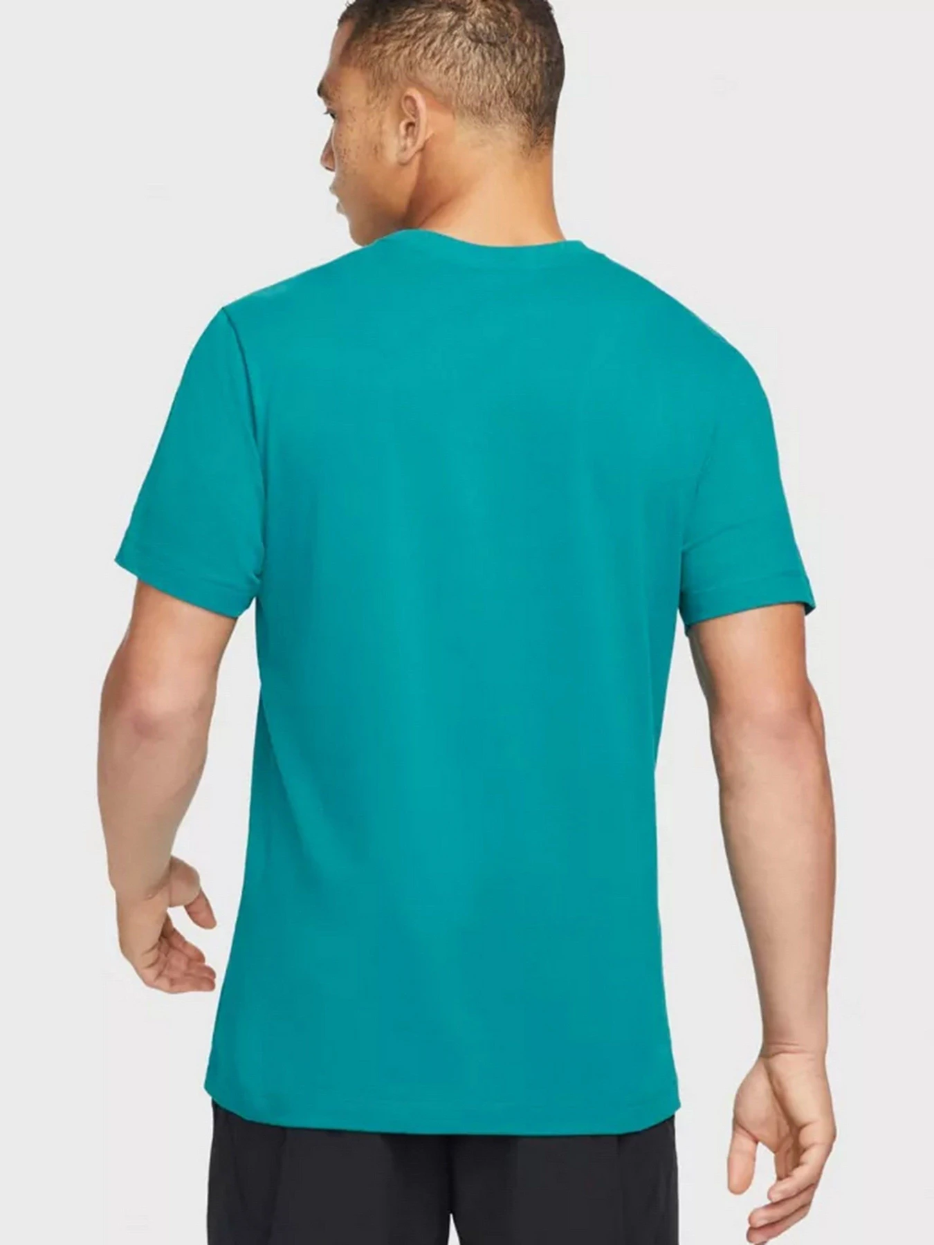 Футболки і поло NIKE Dri-FIT модель AR6029-367 Футболки і поло NIKE Dri-FIT модель AR6029-367 Фото