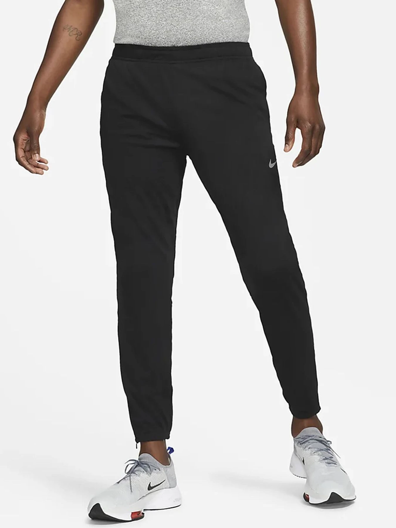 Брюки NIKE Dri-FIT Challenger модель DD5003-010 Фото