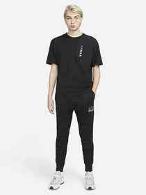 Брюки NIKE Air Max Therma-FIT Fleece модель DO7238-010 Фото