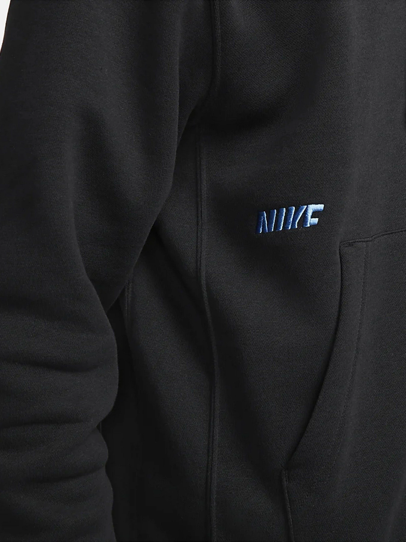 Худі та світшоти NIKE Sportswear Essentials+ модель DM6873-010 Худі та світшоти NIKE Sportswear Essentials+ модель DM6873-010 Фото
