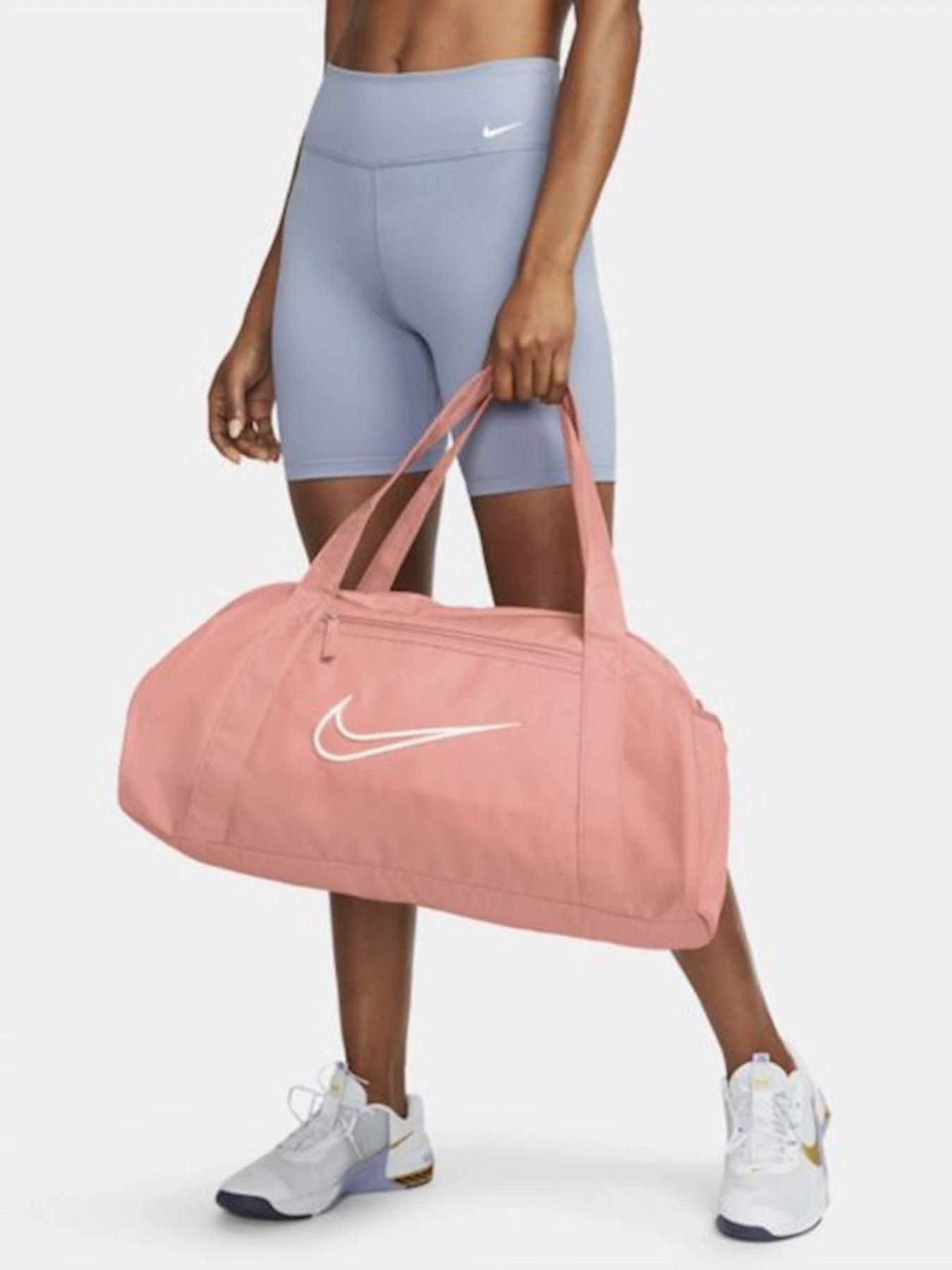 Дорожные сумки и чемоданы NIKE Gym Club модель DA1746-824 Дорожные сумки и чемоданы NIKE Gym Club модель DA1746-824 Фото