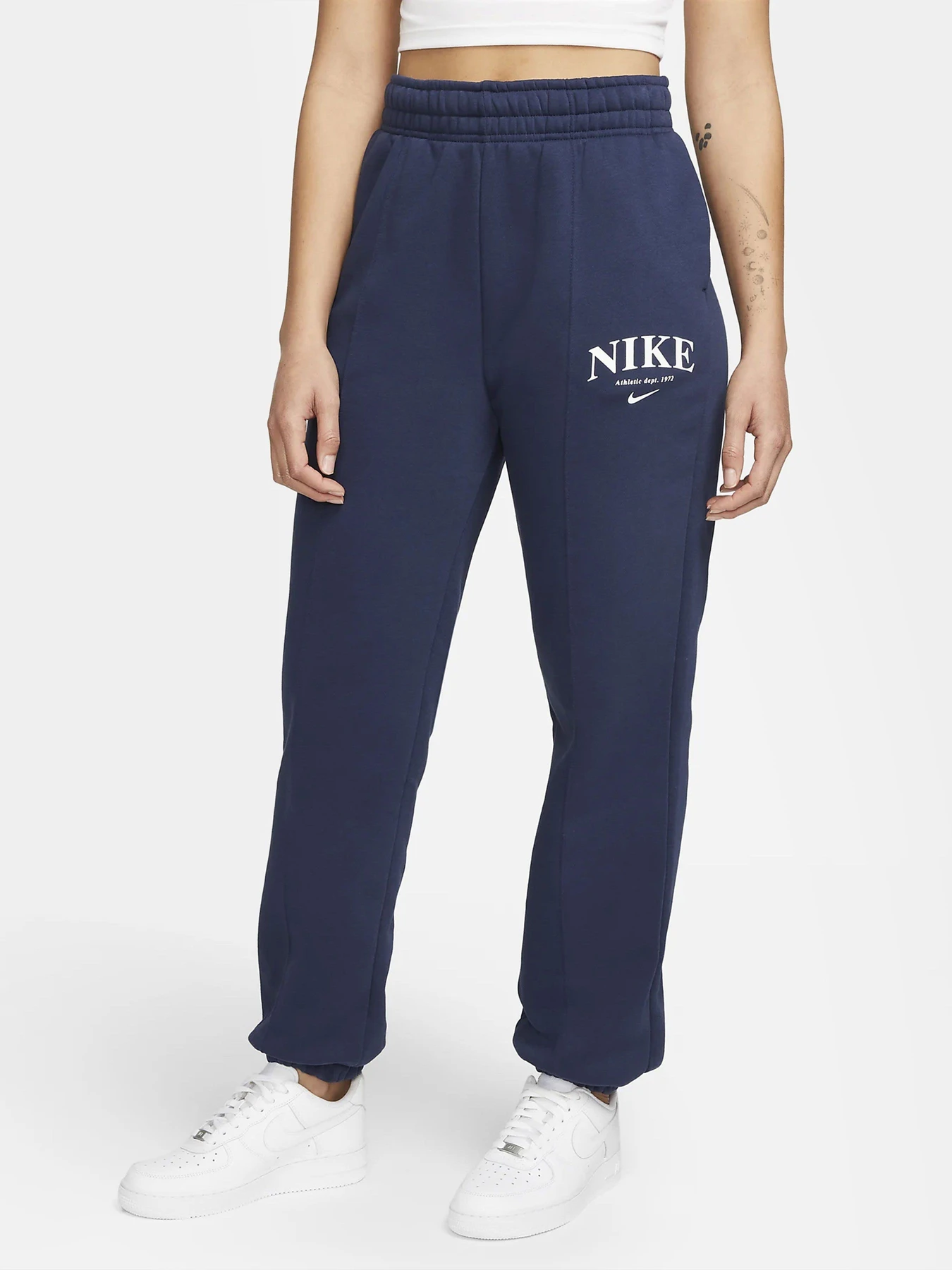 Брюки NIKE Sportswear Essentials модель DQ5384-410 Брюки NIKE Sportswear Essentials модель DQ5384-410 Фото