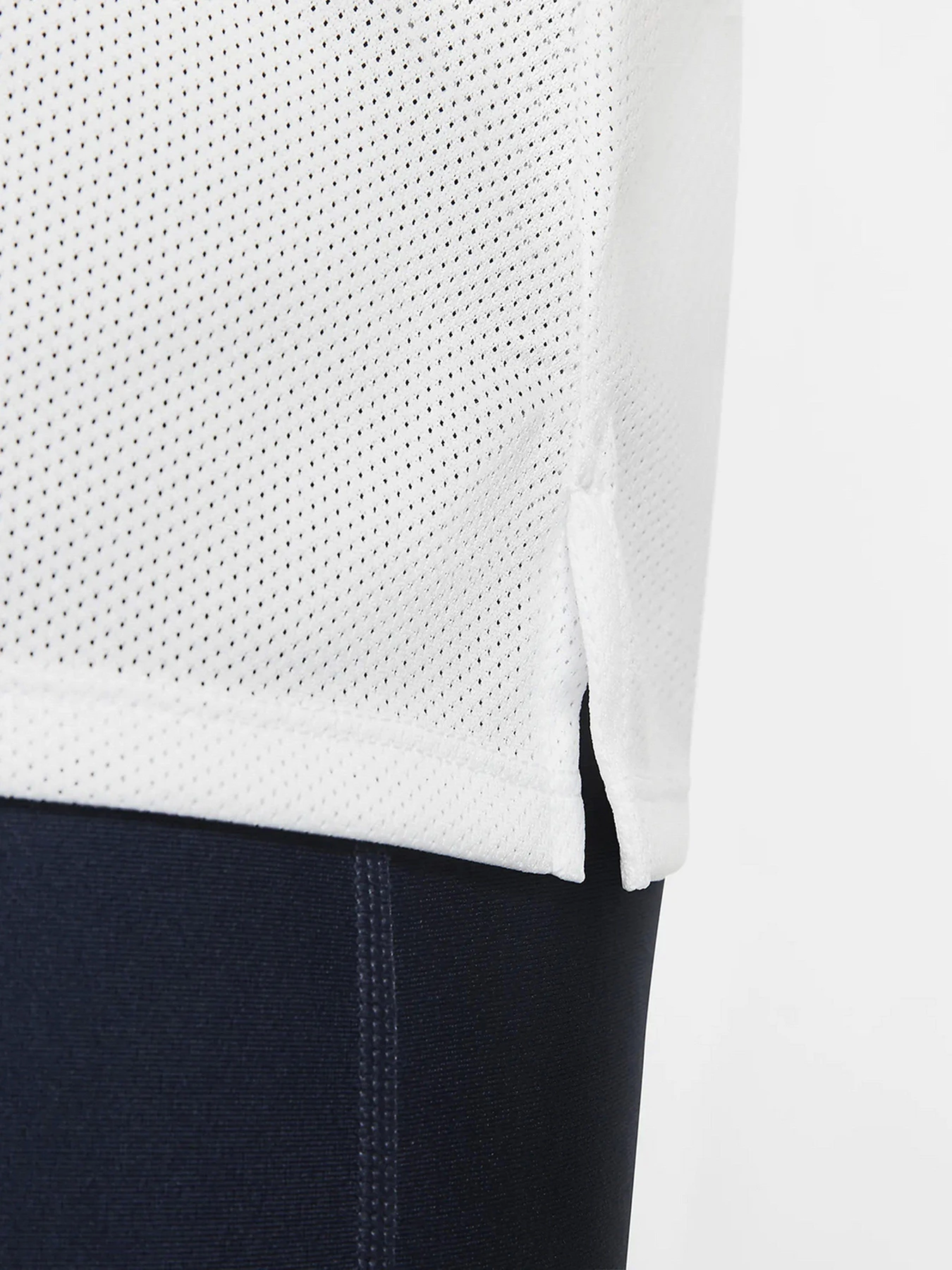 Футболки і поло NIKE Breathe модель CJ5332-100 Футболки і поло NIKE Breathe модель CJ5332-100 Фото