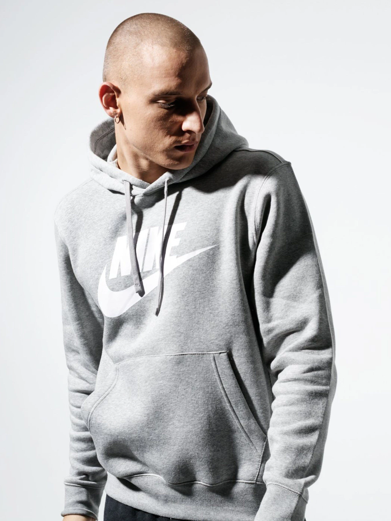 Худі та світшоти NIKE Sportswear Club Fleece модель BV2973-063 Фото