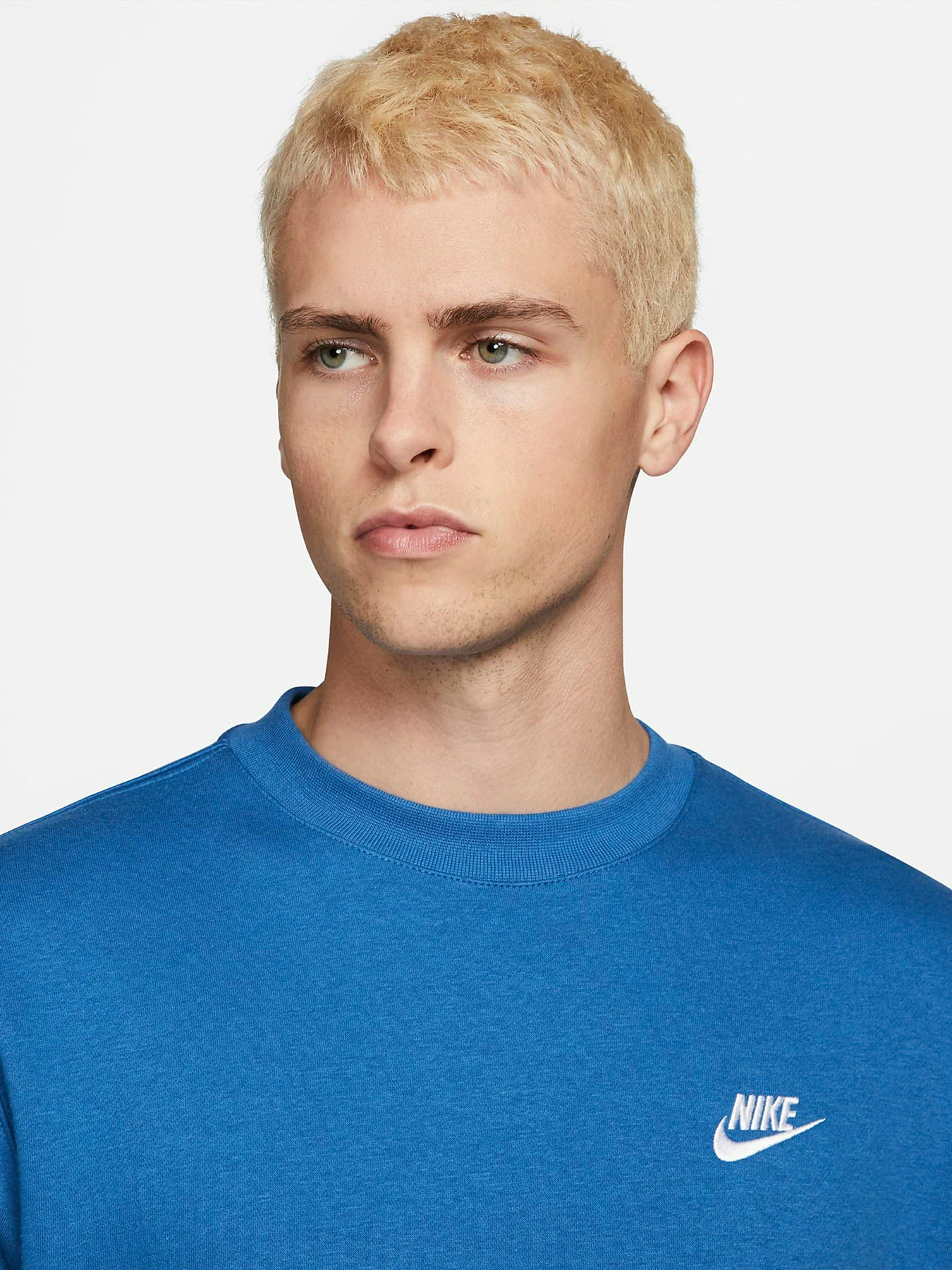 Худи и свитшоты NIKE Sportswear Club модель BV2662-407 Фото