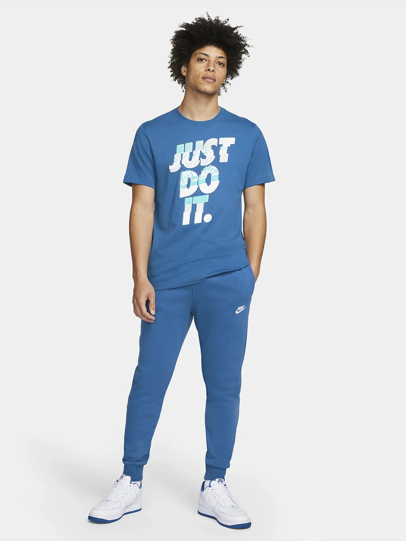 Брюки NIKE Sportswear Club модель BV2671-407 Брюки NIKE Sportswear Club модель BV2671-407 Фото