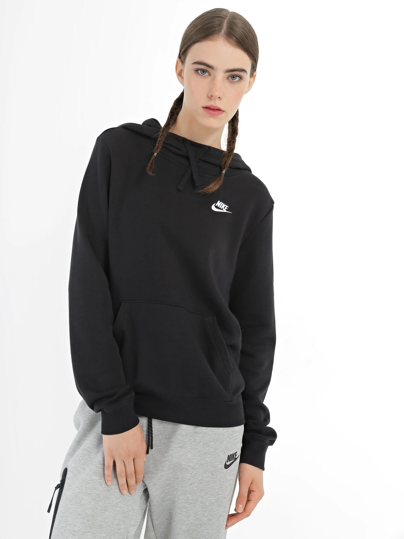 Худи и свитшоты NIKE Sportswear Club модель DQ5415-010 Худи и свитшоты NIKE Sportswear Club модель DQ5415-010 Фото