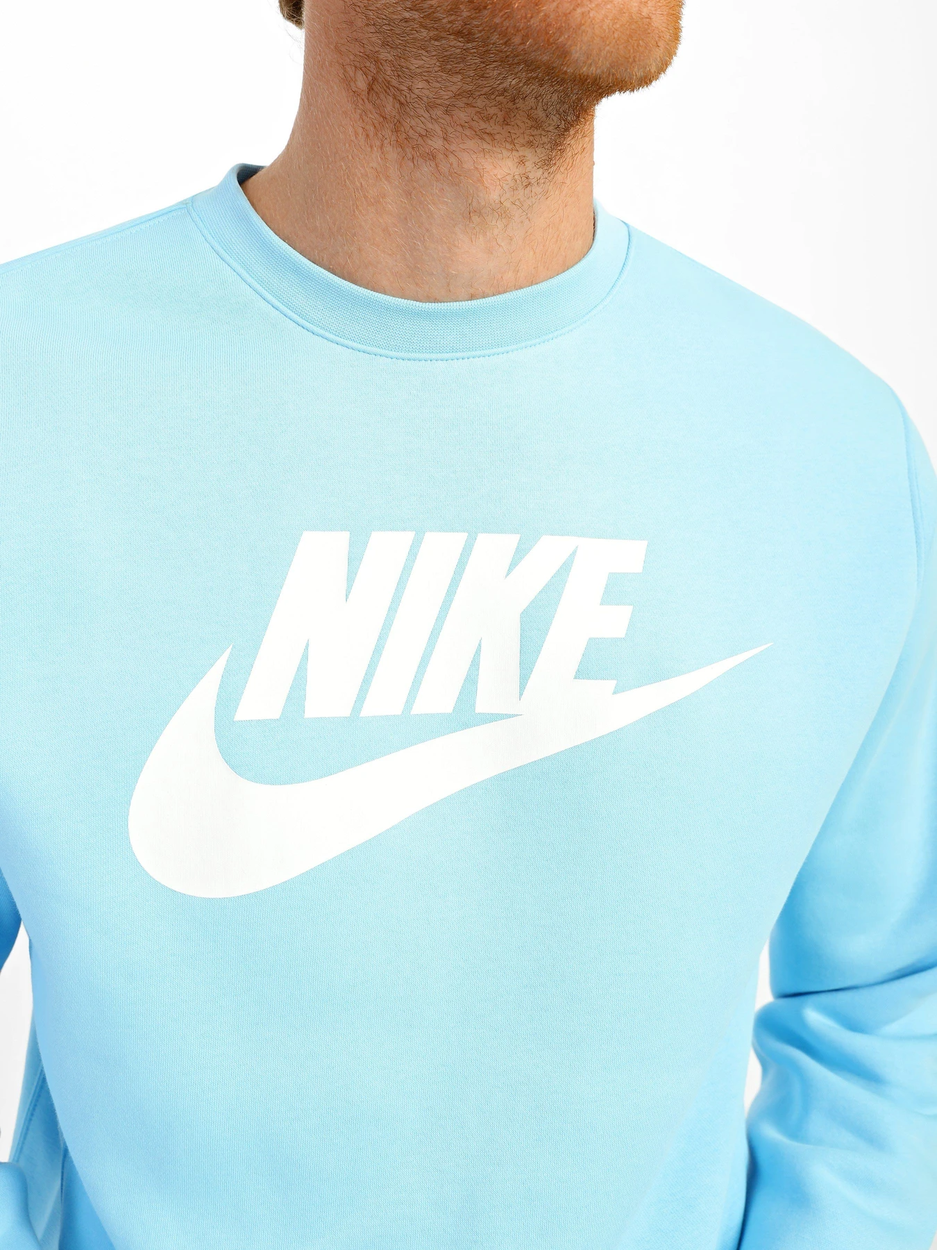 Худі та світшоти NIKE Sportswear Club Fleece Graphic Crew модель DQ4912-499 Худі та світшоти NIKE Sportswear Club Fleece Graphic Crew модель DQ4912-499 Фото