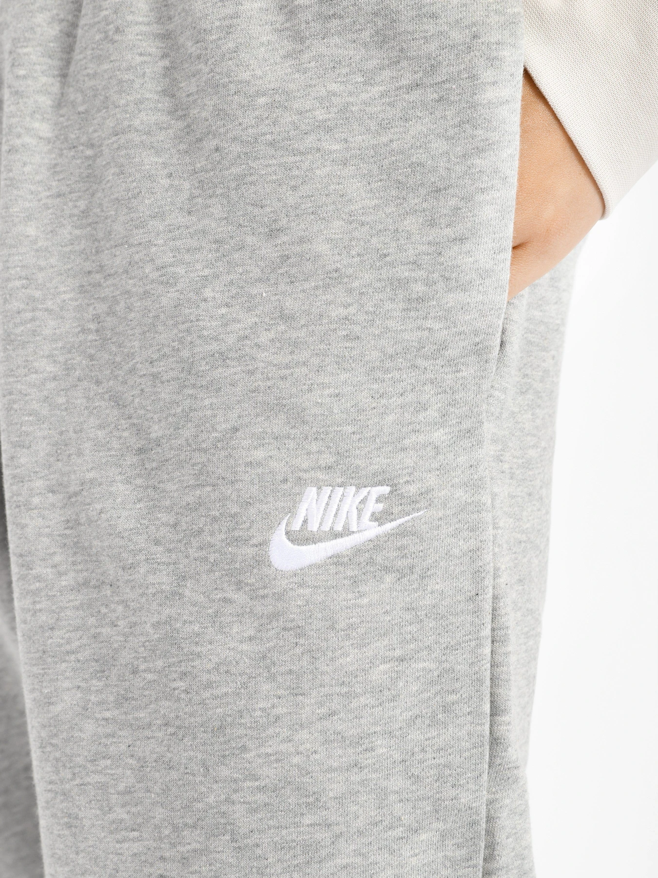 Штани NIKE Sportswear Club модель DQ5191-063 Штани NIKE Sportswear Club модель DQ5191-063 Фото