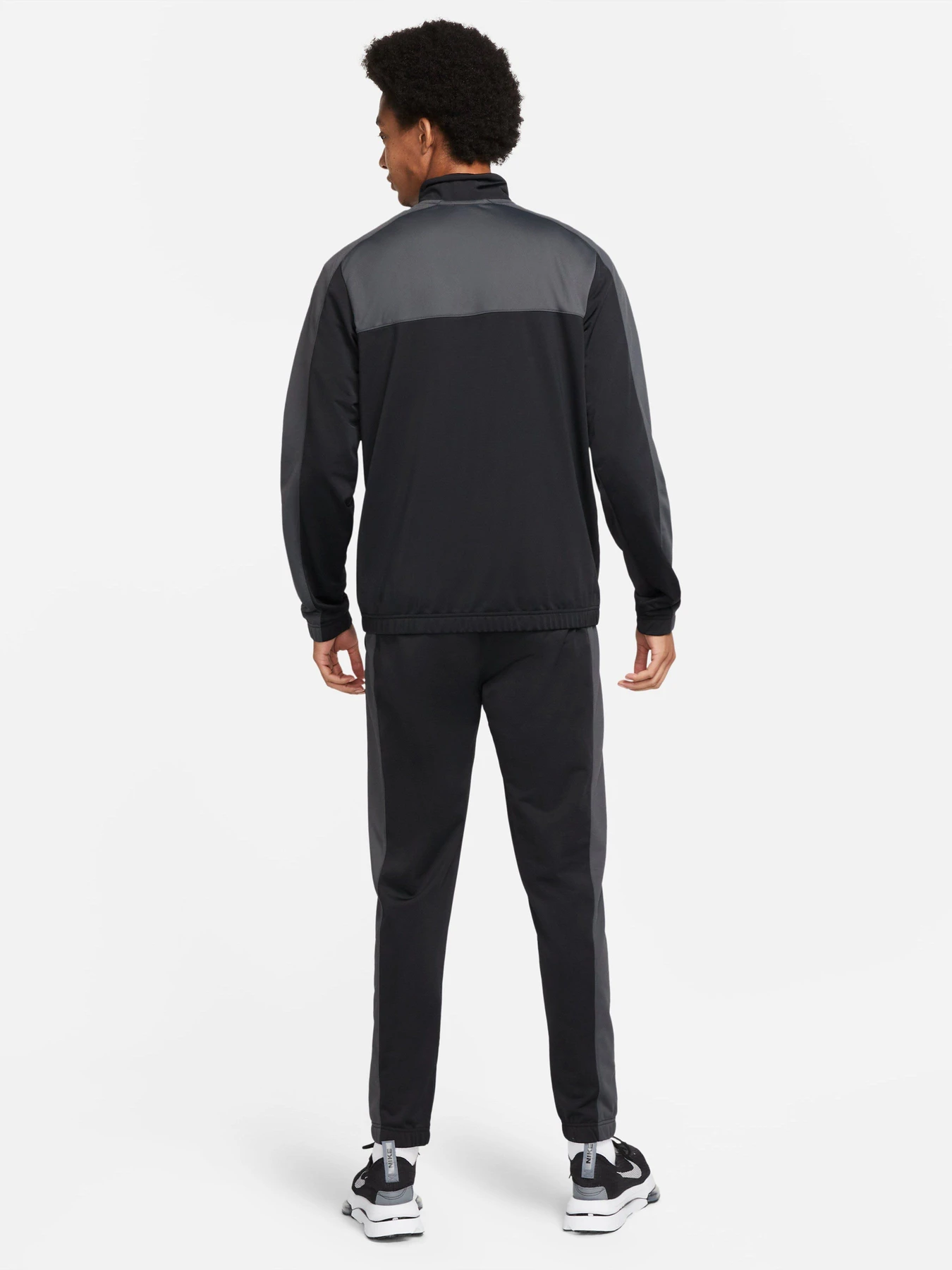 Костюми NIKE Sport Essentials модель DM6843-010 Костюми NIKE Sport Essentials модель DM6843-010 Фото