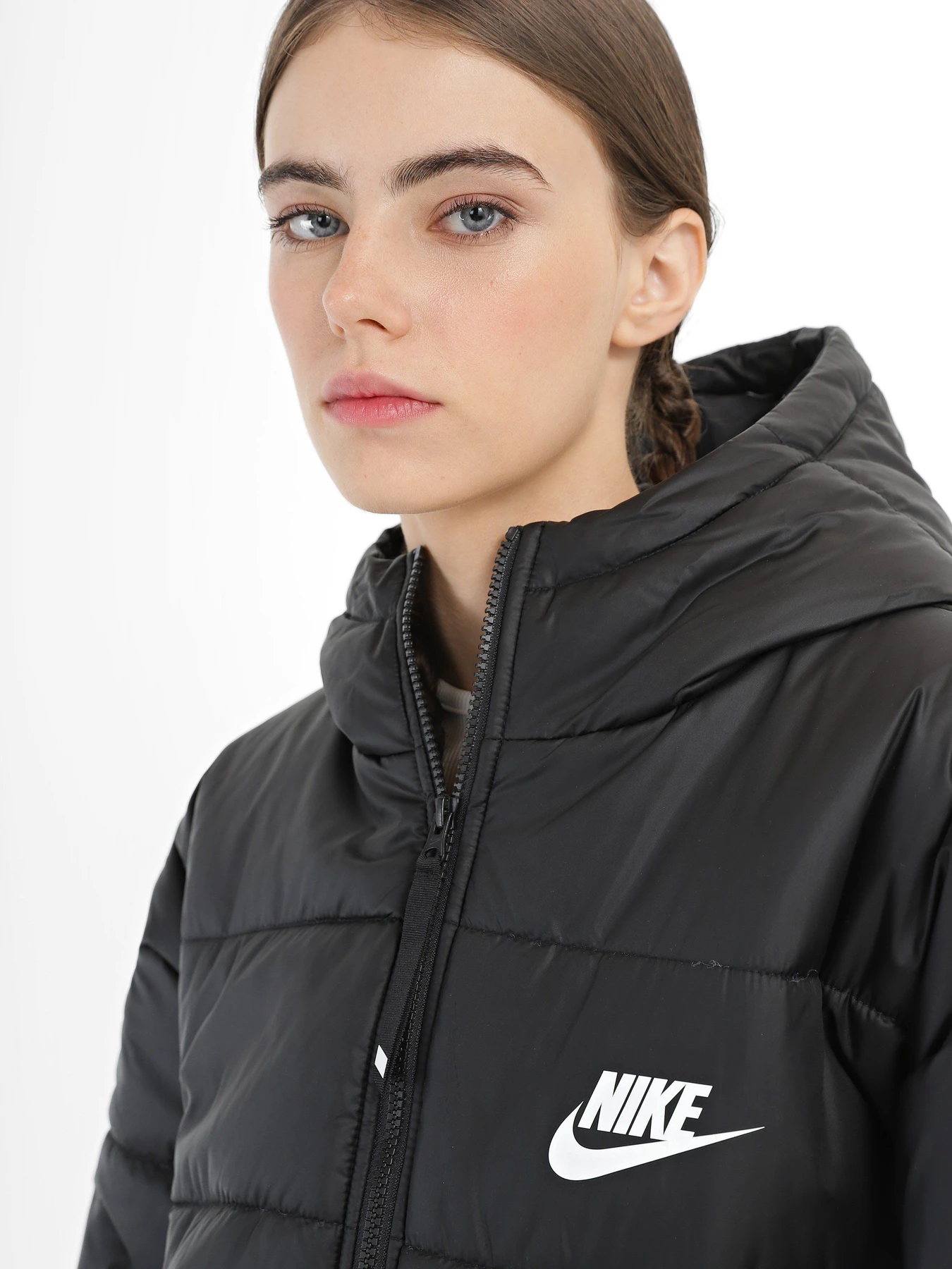 Куртки и дубленки NIKE Therma-FIT Repel модель DX1797-010 Куртки и дубленки NIKE Therma-FIT Repel модель DX1797-010 Фото