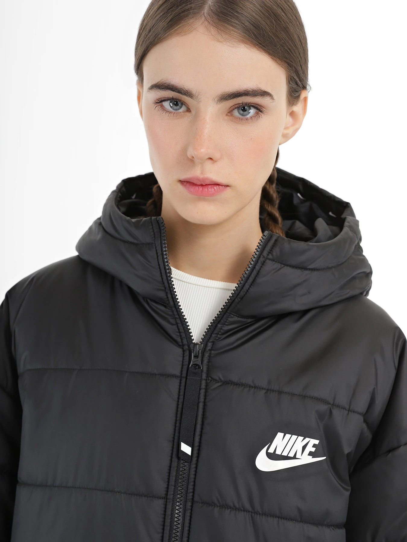 Куртки и дубленки NIKE Therma-FIT Repel модель DX1798-010 Куртки и дубленки NIKE Therma-FIT Repel модель DX1798-010 Фото