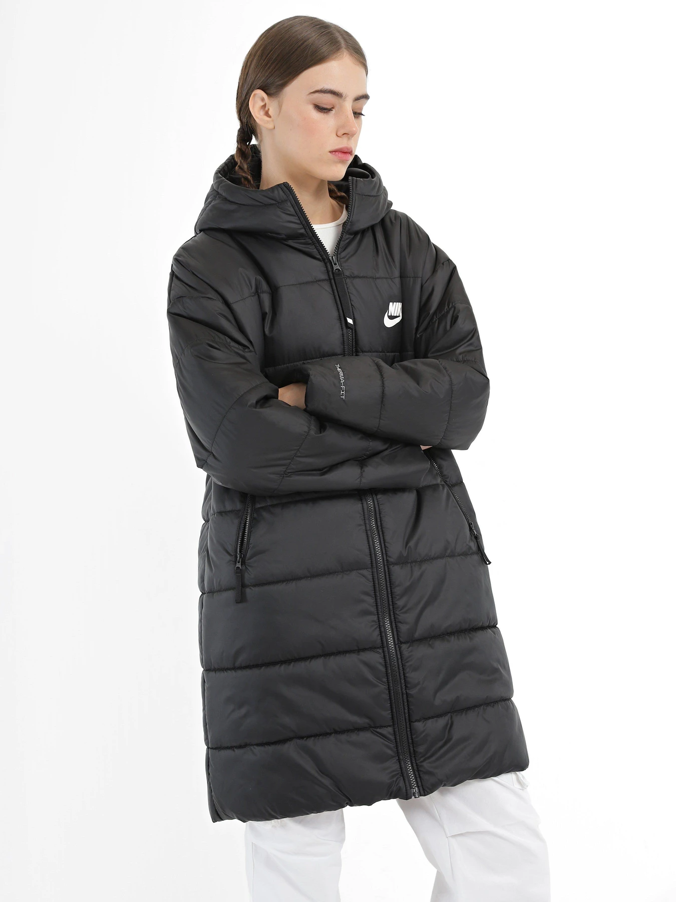 Куртки и дубленки NIKE Therma-FIT Repel модель DX1798-010 Куртки и дубленки NIKE Therma-FIT Repel модель DX1798-010 Фото