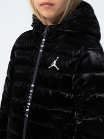 Куртки и дубленки NIKE JORDAN модель 45A658-023 Фото