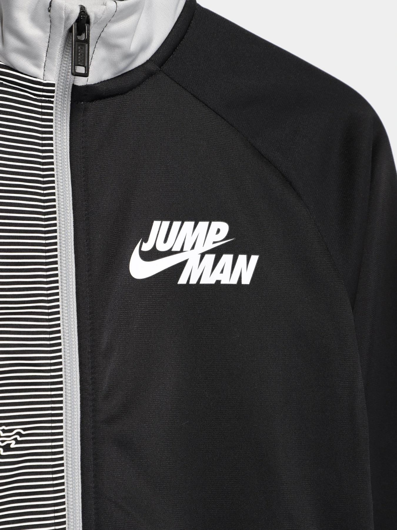 Костюмы NIKE JDB JUMPMAN модель 85B165-G6U Костюмы NIKE JDB JUMPMAN модель 85B165-G6U Фото