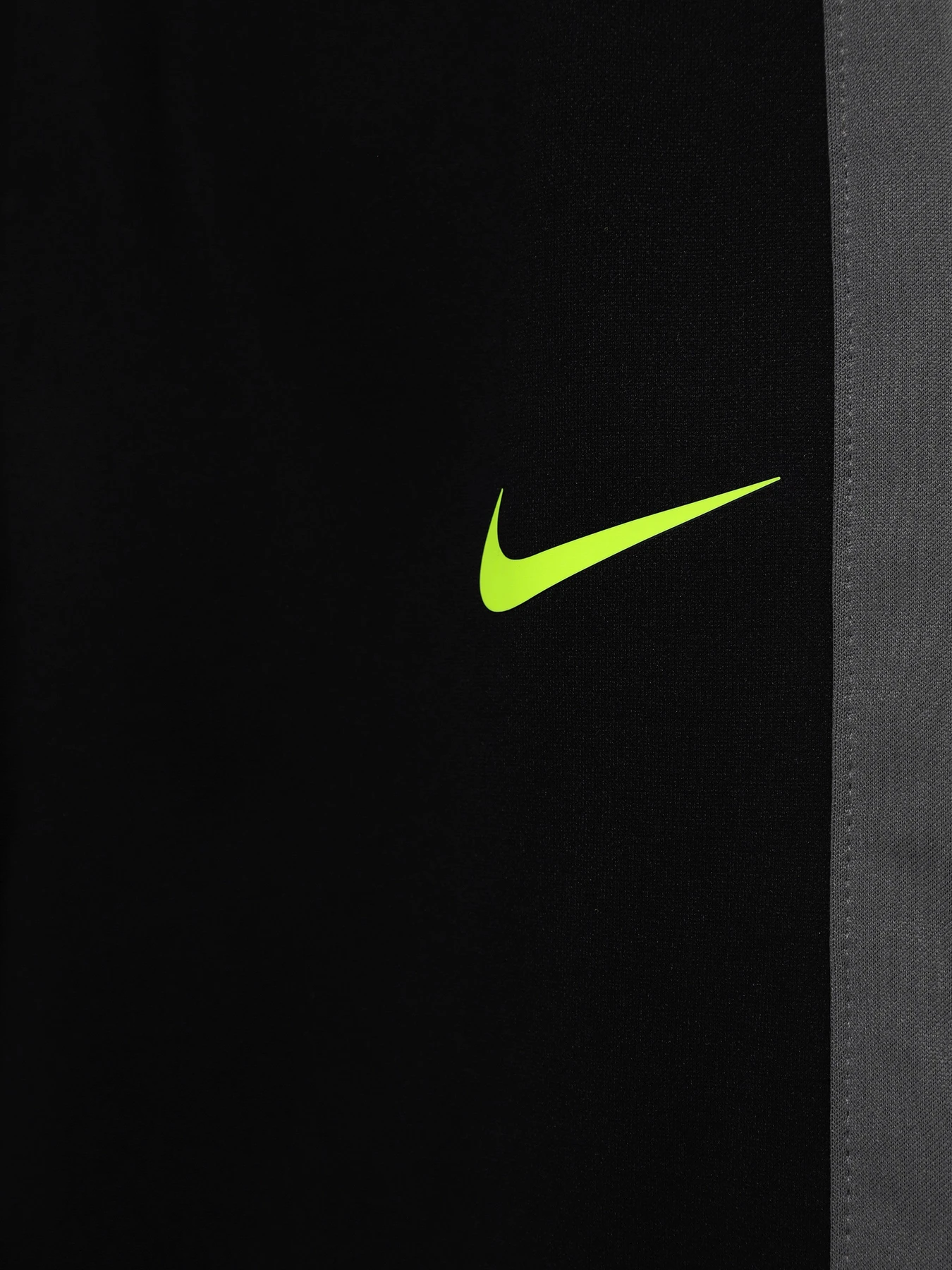 Костюмы NIKE Colorblocked Therma модель 86H989-023 Костюмы NIKE Colorblocked Therma модель 86H989-023 Фото
