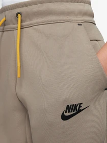 Брюки NIKE Sportswear Tech Fleece модель CU9213-247 Фото