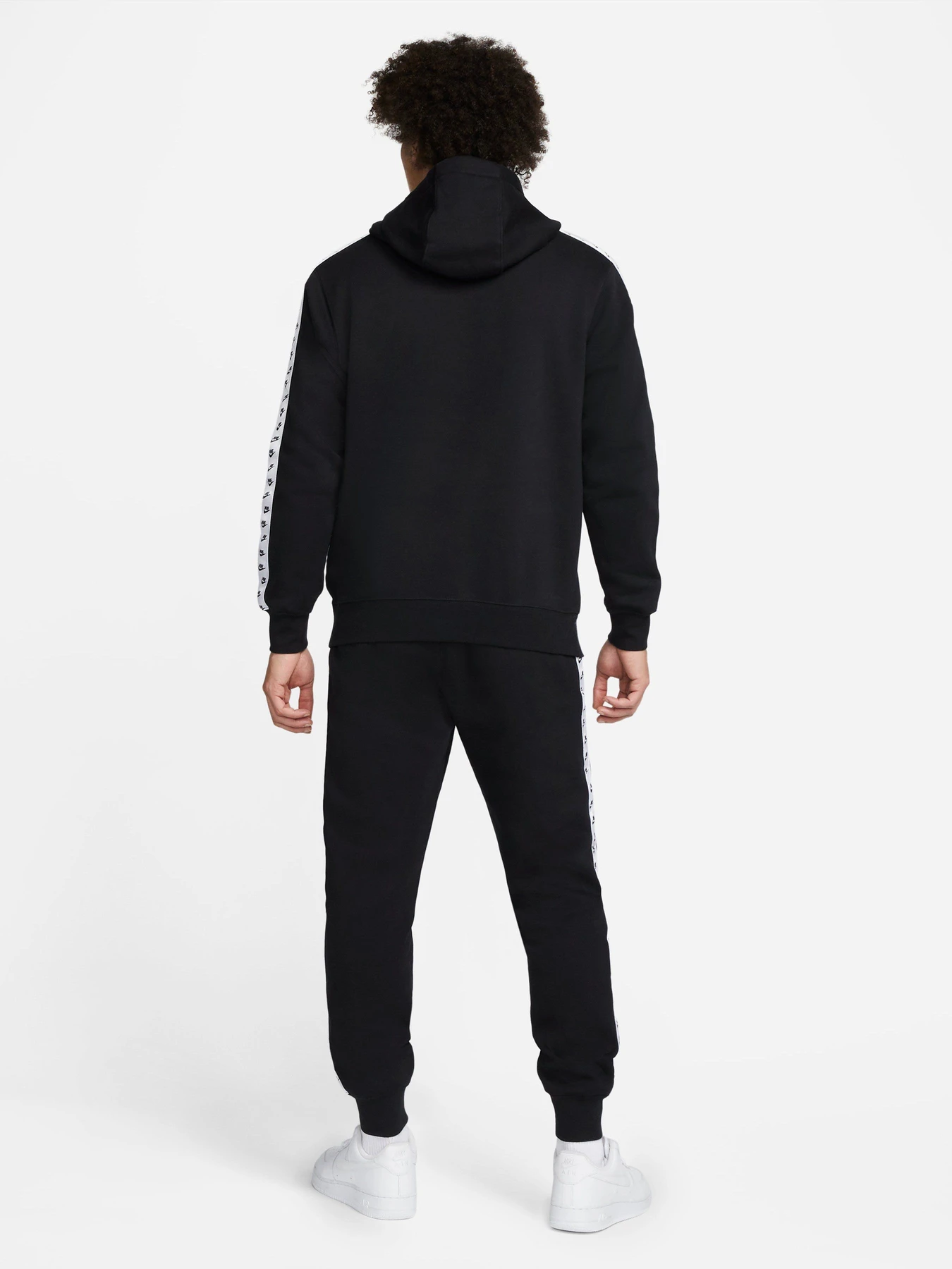 Костюмы NIKE  Sport Essential модель DM6838-010 Фото