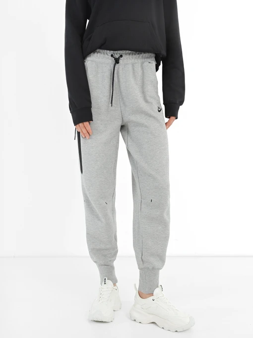 Брюки NIKE Sportswear Tech Fleece модель CW4292-063 Фото