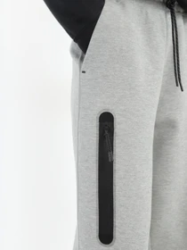 Штани NIKE Sportswear Tech Fleece модель CW4292-063 Фото