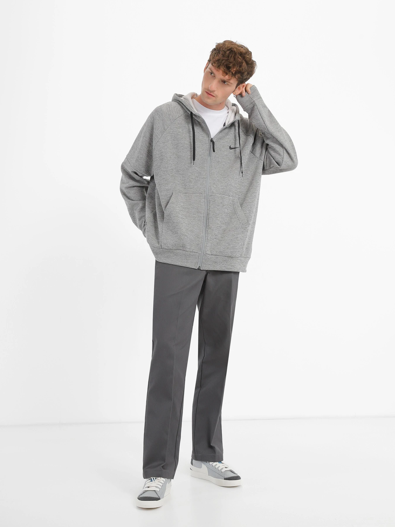 Худи и свитшоты NIKE Therma-FIT модель DQ4830-063 Худи и свитшоты NIKE Therma-FIT модель DQ4830-063 Фото
