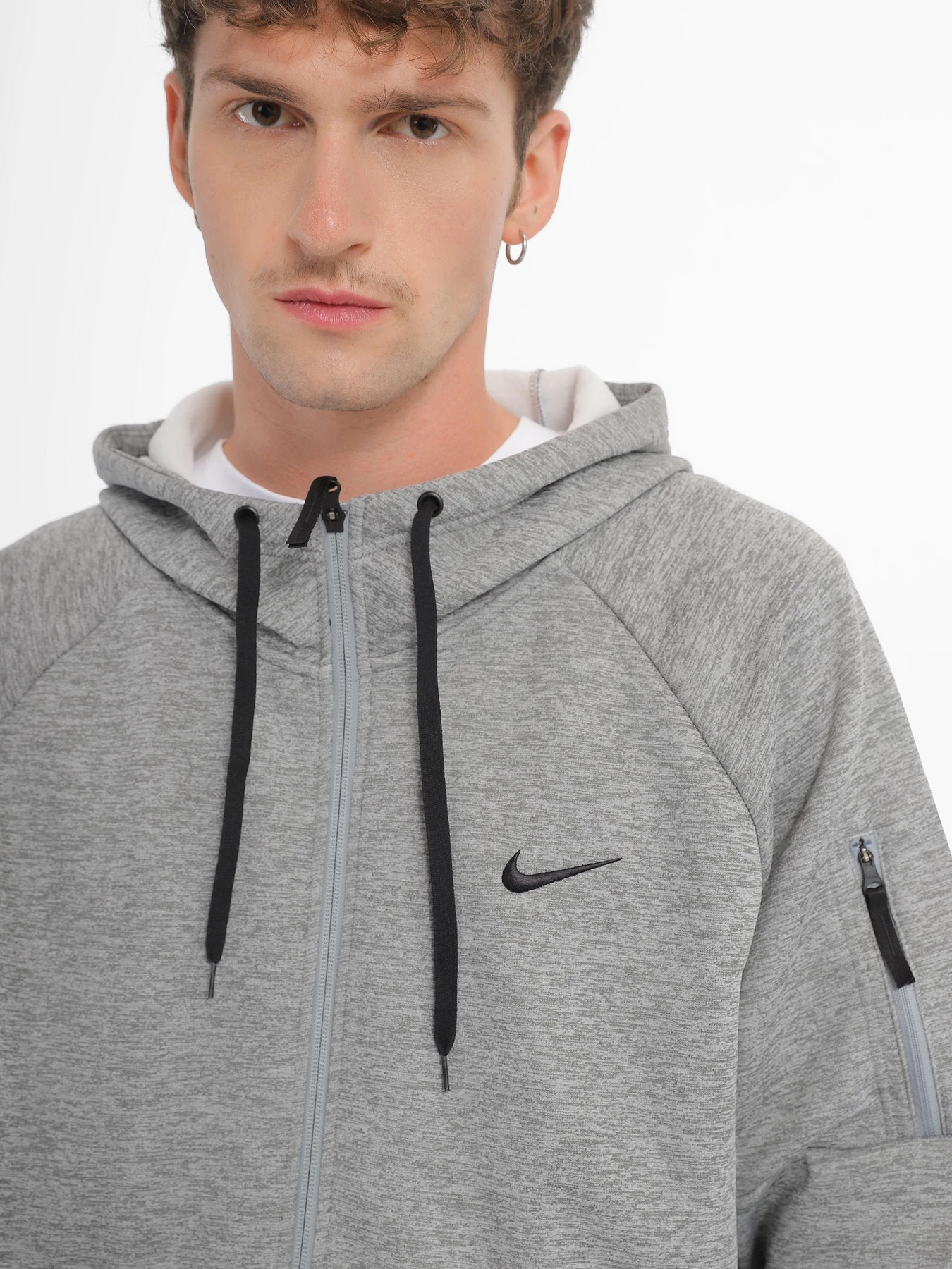Худи и свитшоты NIKE Therma-FIT модель DQ4830-063 Худи и свитшоты NIKE Therma-FIT модель DQ4830-063 Фото