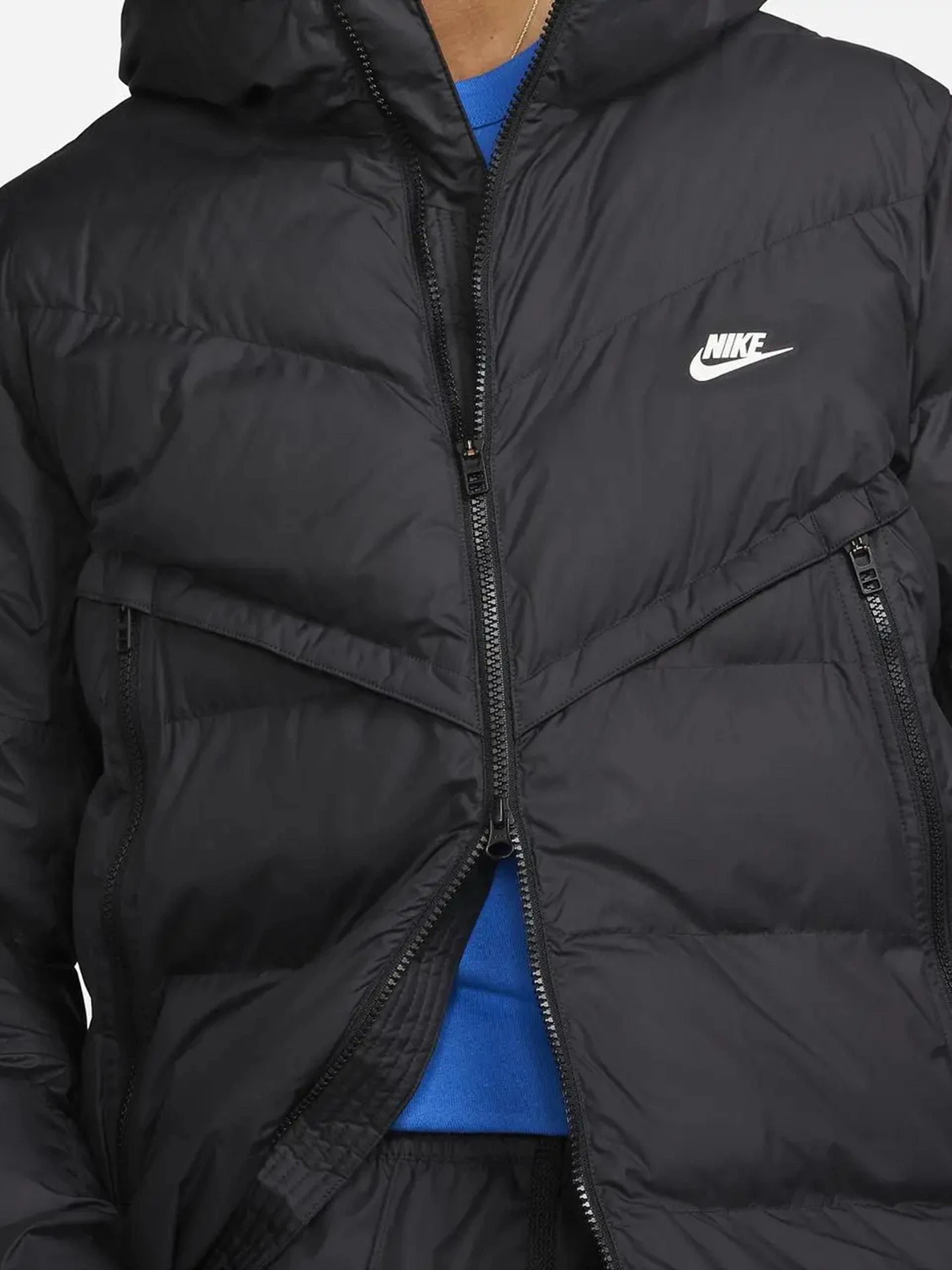 Куртки та дублянки NIKE Sportswear Storm-FIT Windrunner модель DR9609-010 Куртки та дублянки NIKE Sportswear Storm-FIT Windrunner модель DR9609-010 Фото