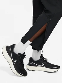 Брюки NIKE DRI-FIT CHALLENGER модель DD4894-010 Фото