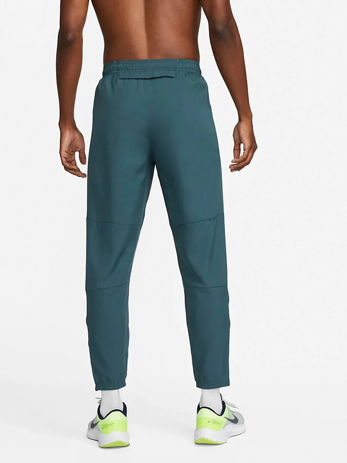 Брюки NIKE Dri-FIT Challenger модель DD4894-309 Фото