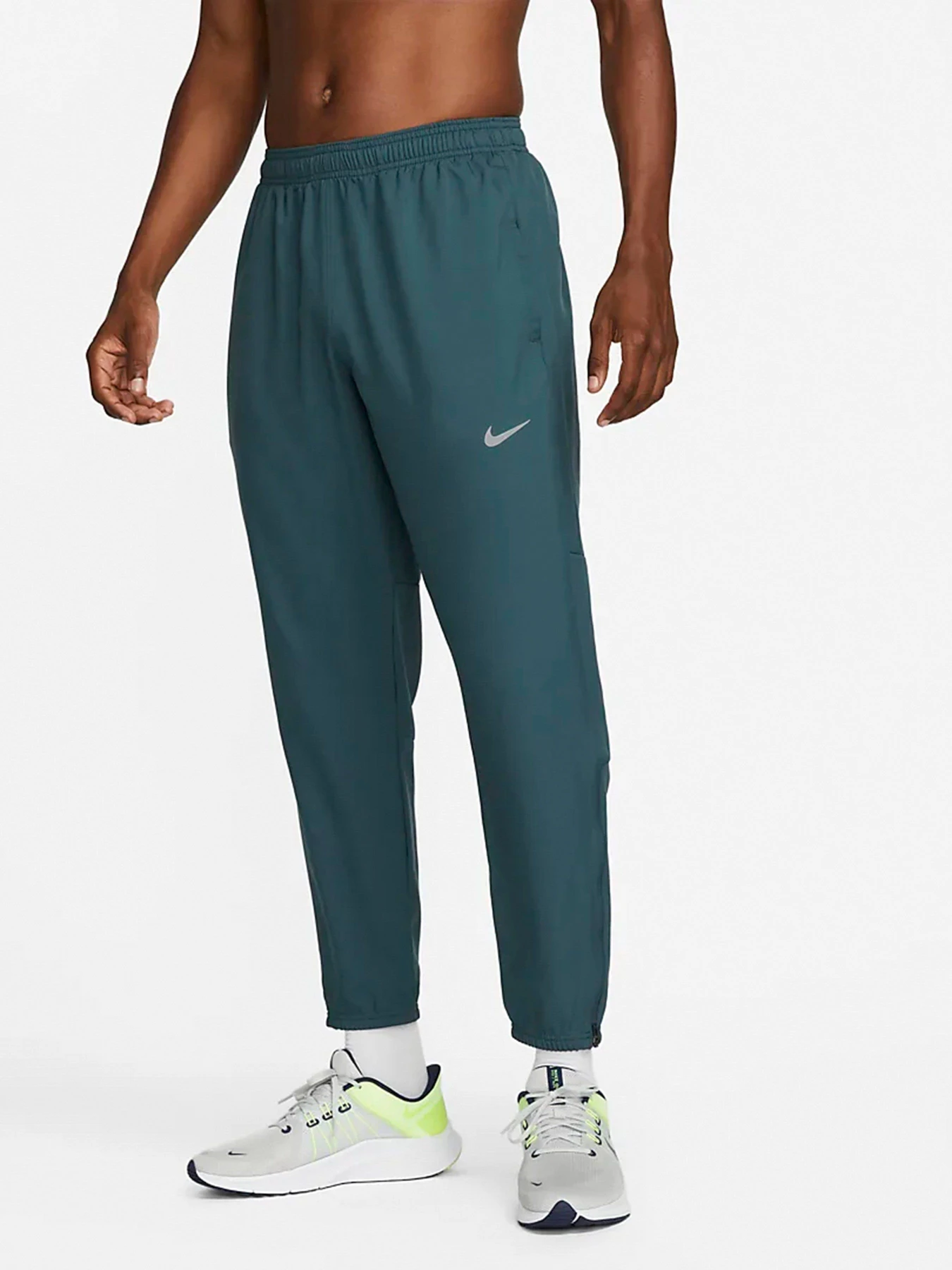 Брюки NIKE Dri-FIT Challenger модель DD4894-309 Фото