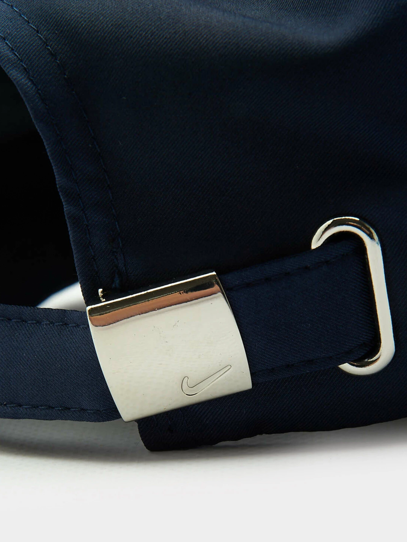 Шапки та кепки NIKE H86 Cap Metal Swoosh модель 943092-451 Шапки та кепки NIKE H86 Cap Metal Swoosh модель 943092-451 Фото