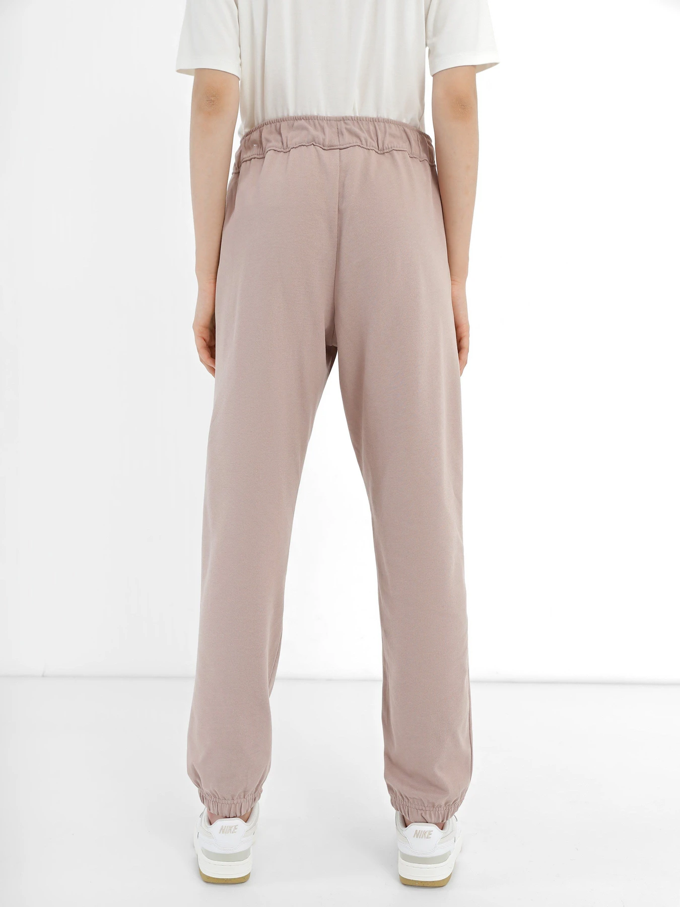Брюки NIKE Sportswear Easy Jogger модель DM6419-272 Брюки NIKE Sportswear Easy Jogger модель DM6419-272 Фото