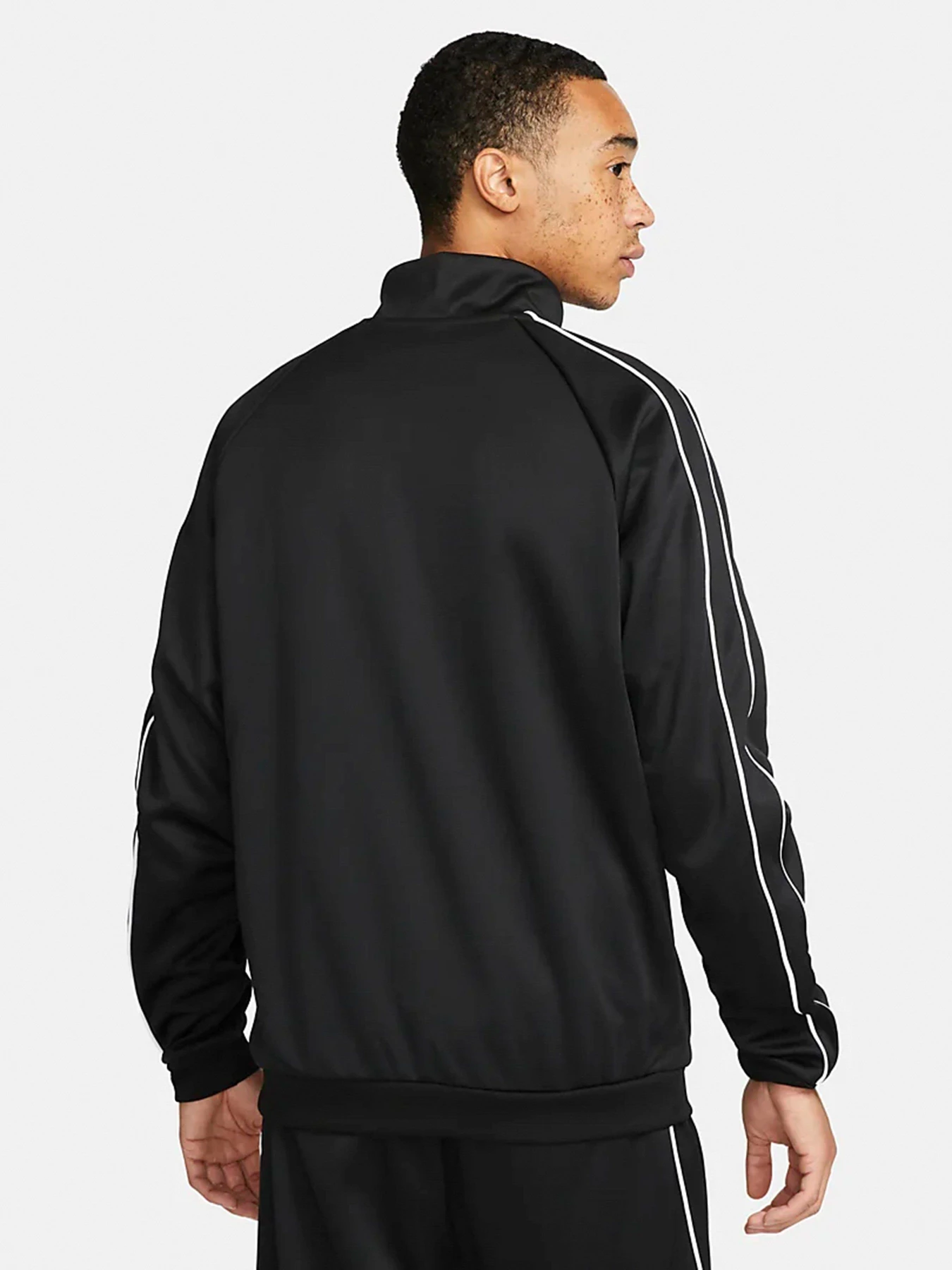 Худи и свитшоты NIKE Sportswear Club модель DX0670-010 Худи и свитшоты NIKE Sportswear Club модель DX0670-010 Фото