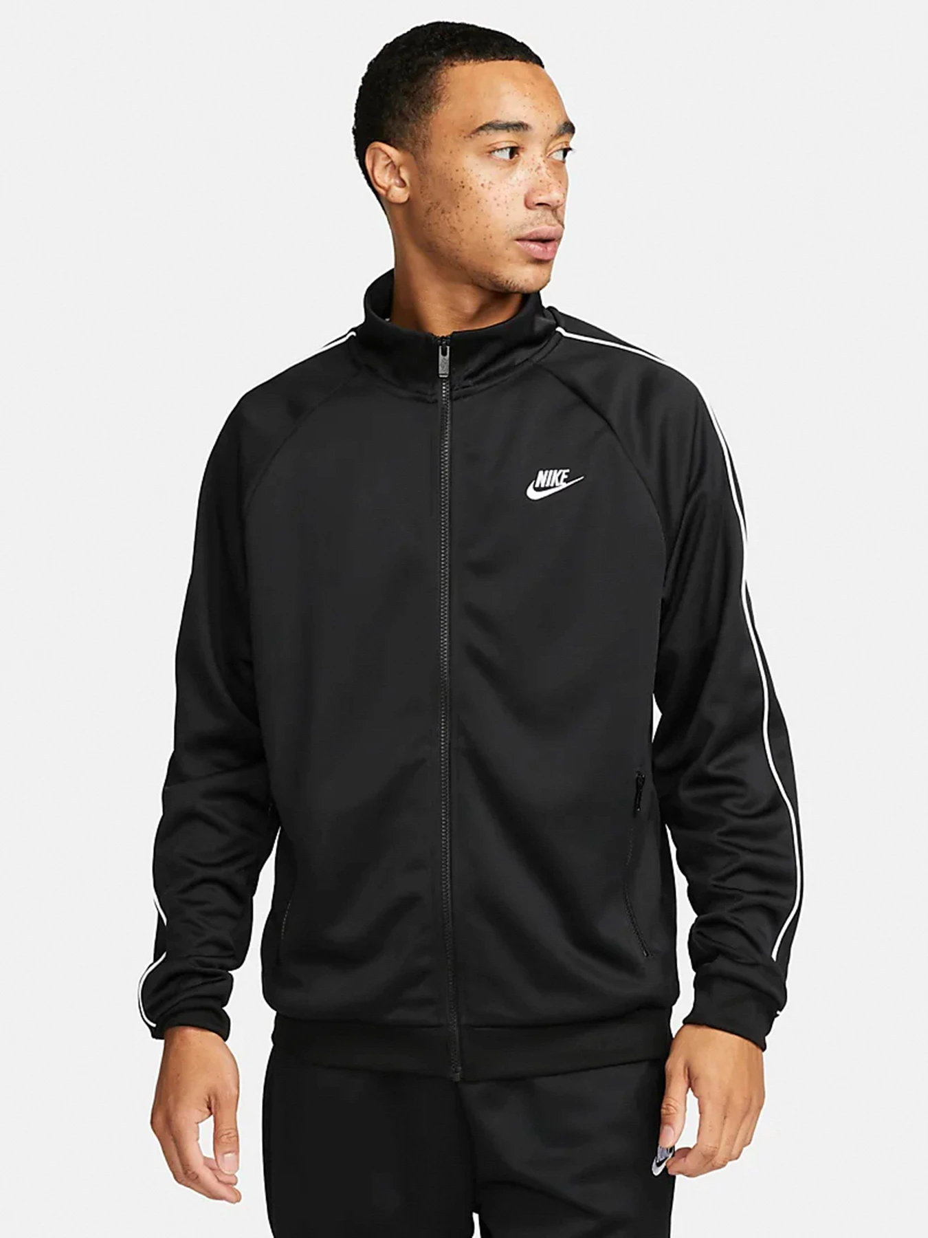 Худи и свитшоты NIKE Sportswear Club модель DX0670-010 Худи и свитшоты NIKE Sportswear Club модель DX0670-010 Фото