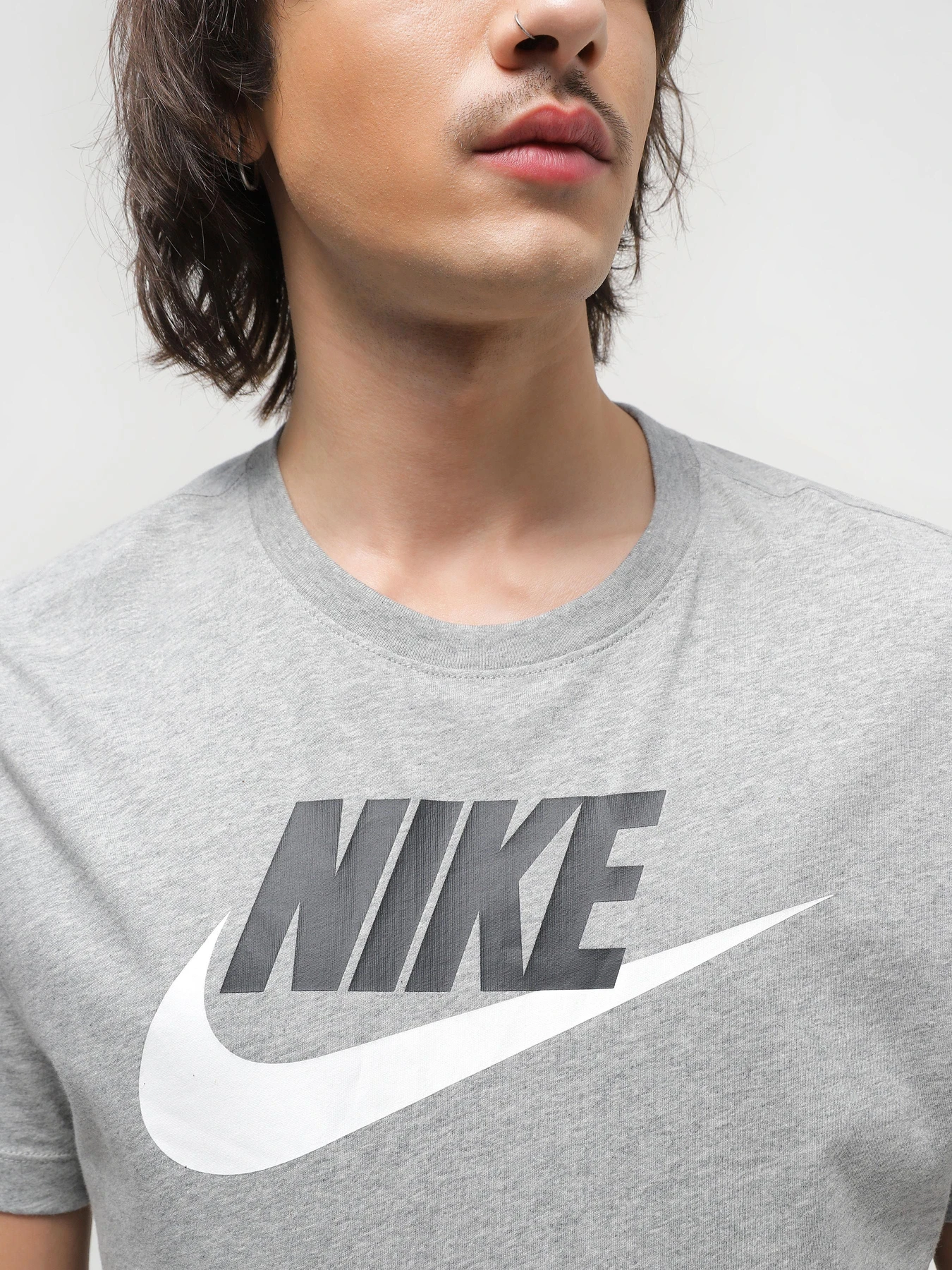 Футболки и поло NIKE ICON FUTURA модель AR5004-063 Футболки и поло NIKE ICON FUTURA модель AR5004-063 Фото