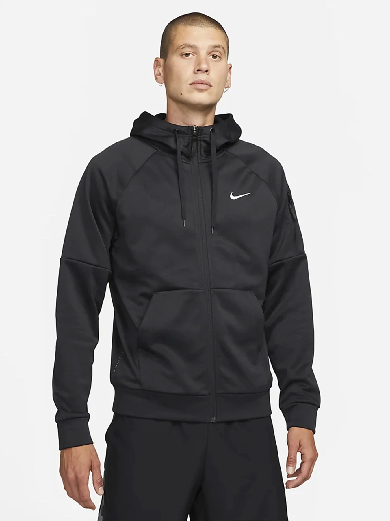 Худи и свитшоты NIKE Therma-FIT модель DQ4830-010 Фото