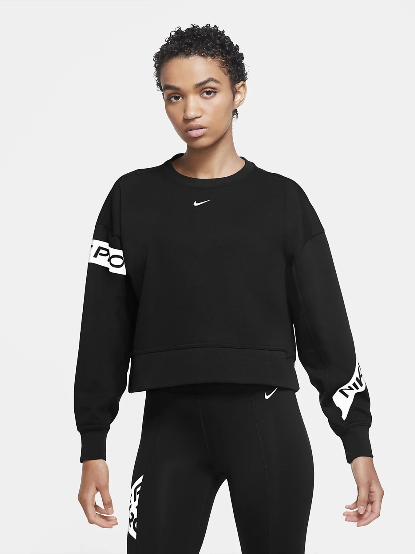 Худи и свитшоты NIKE Pro Dri-FIT Get Fit модель CU4658-010 Худи и свитшоты NIKE Pro Dri-FIT Get Fit модель CU4658-010 Фото