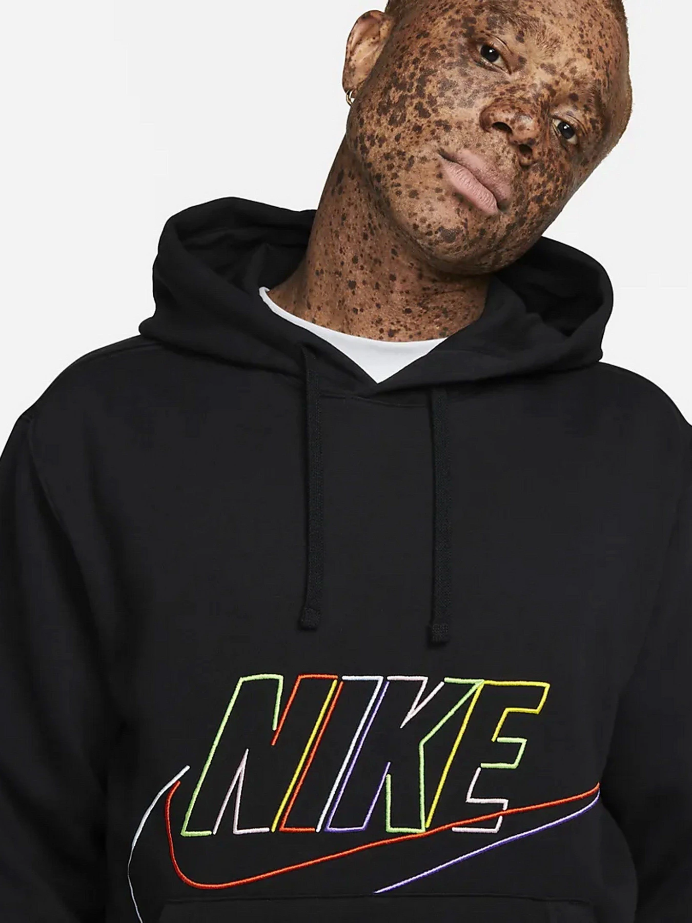 Худи и свитшоты NIKE Club Fleece+ модель DX0541-010 Худи и свитшоты NIKE Club Fleece+ модель DX0541-010 Фото